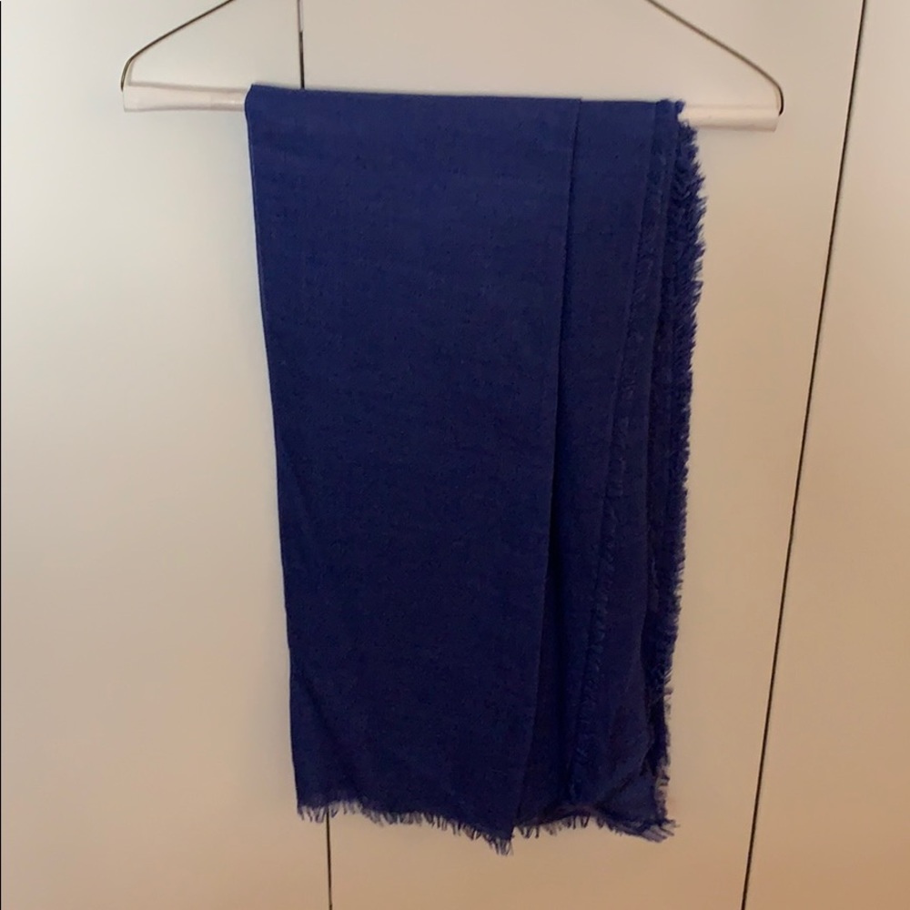 Saks 5th Ave blue cashmere scarf